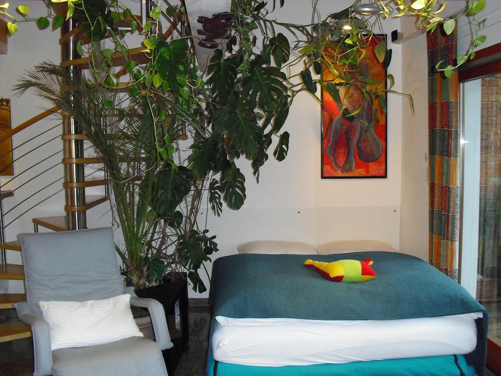Studio A Am Burgberg Эрланген Номер фото
