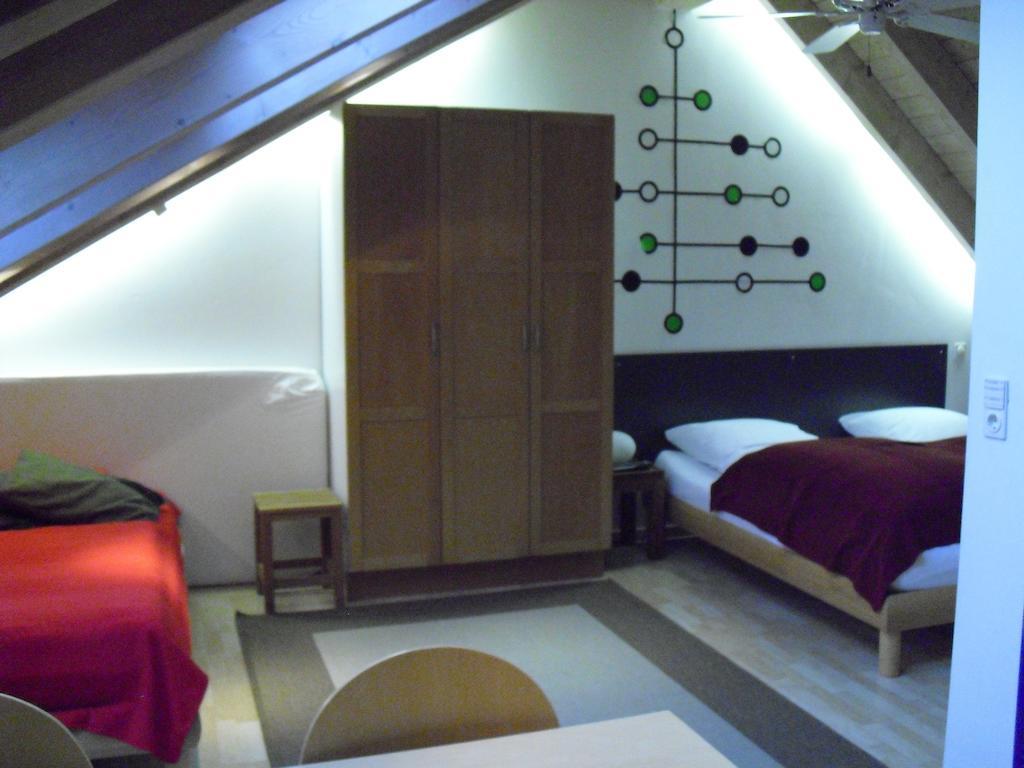 Studio A Am Burgberg Эрланген Номер фото